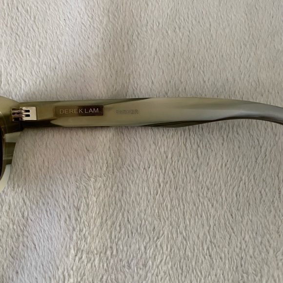 Black Derek Lam sunglasses - Picture 3 of 4